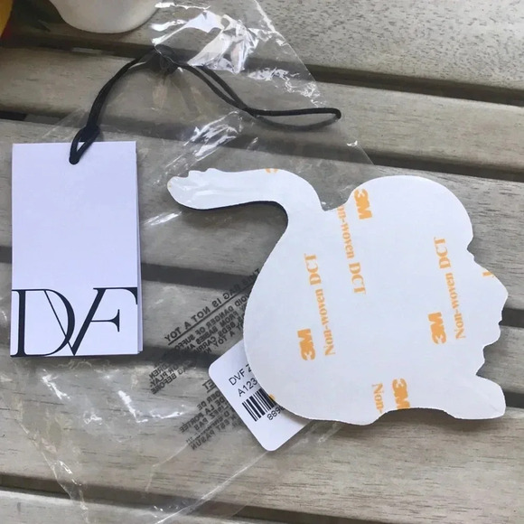 Diane Von Furstenberg Leather Leo Zodiac - Picture 2 of 3